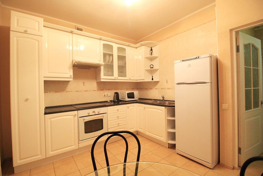 Apartment Poznyaky-Bazhana Kiev Exterior foto