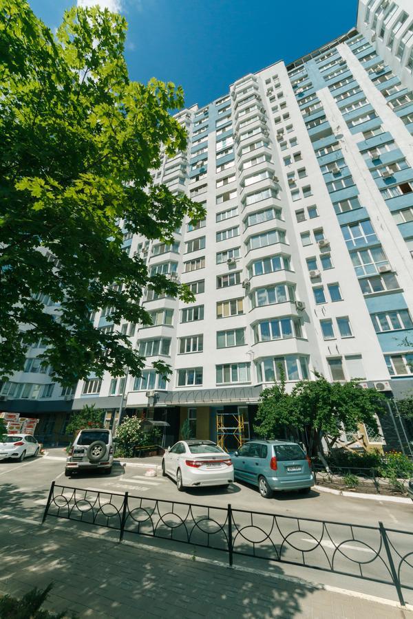 Apartment Poznyaky-Bazhana Kiev Exterior foto